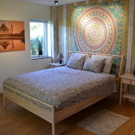 シネイ En Chapoisie Bed & Breakfast エクステリア 写真