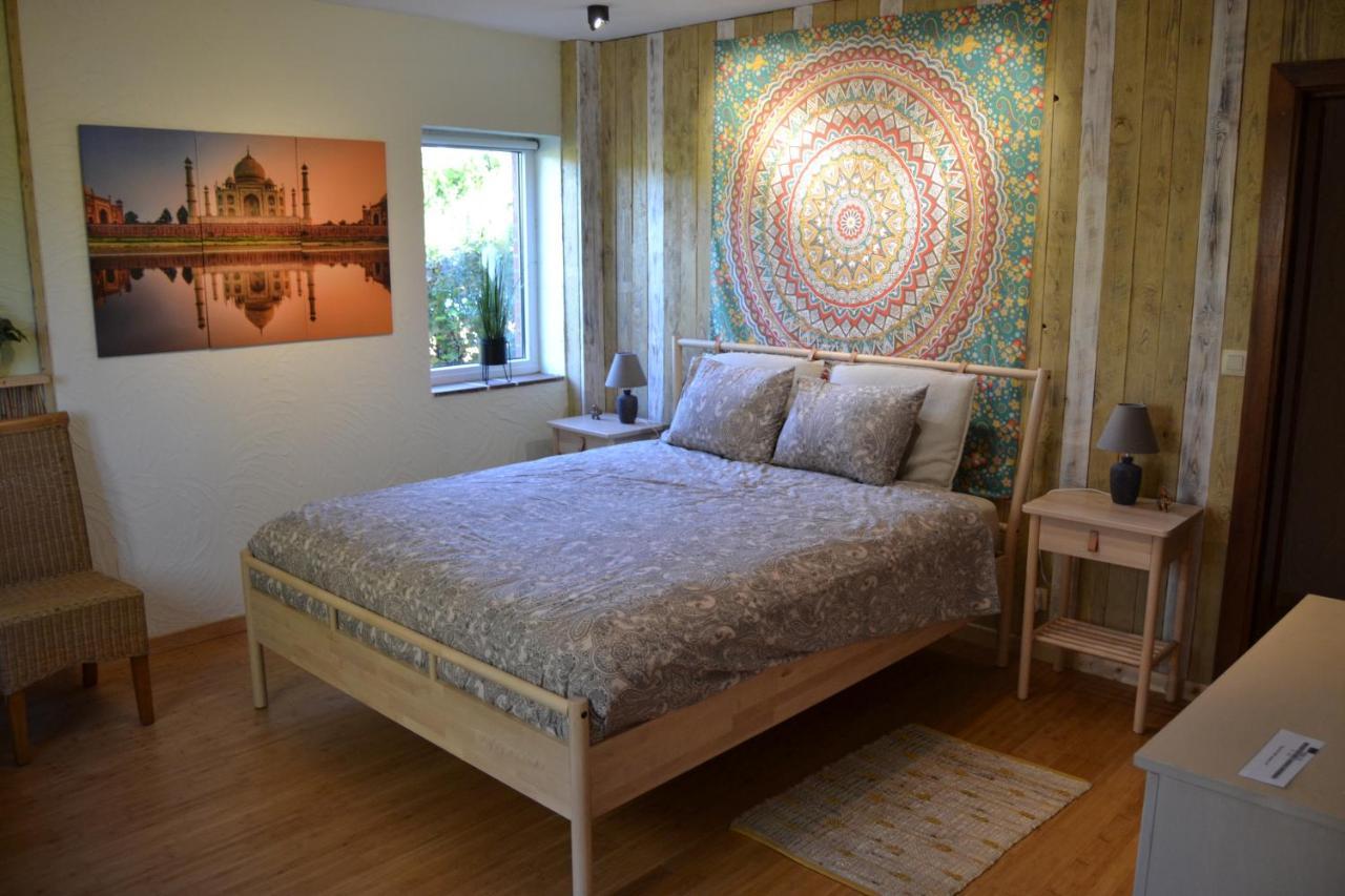 シネイ En Chapoisie Bed & Breakfast エクステリア 写真